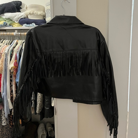 black leather fringe jacket - Picture 2 of 2